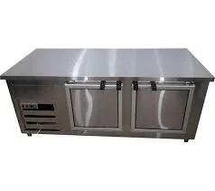 یخچال رویه میز کار — دیاکو